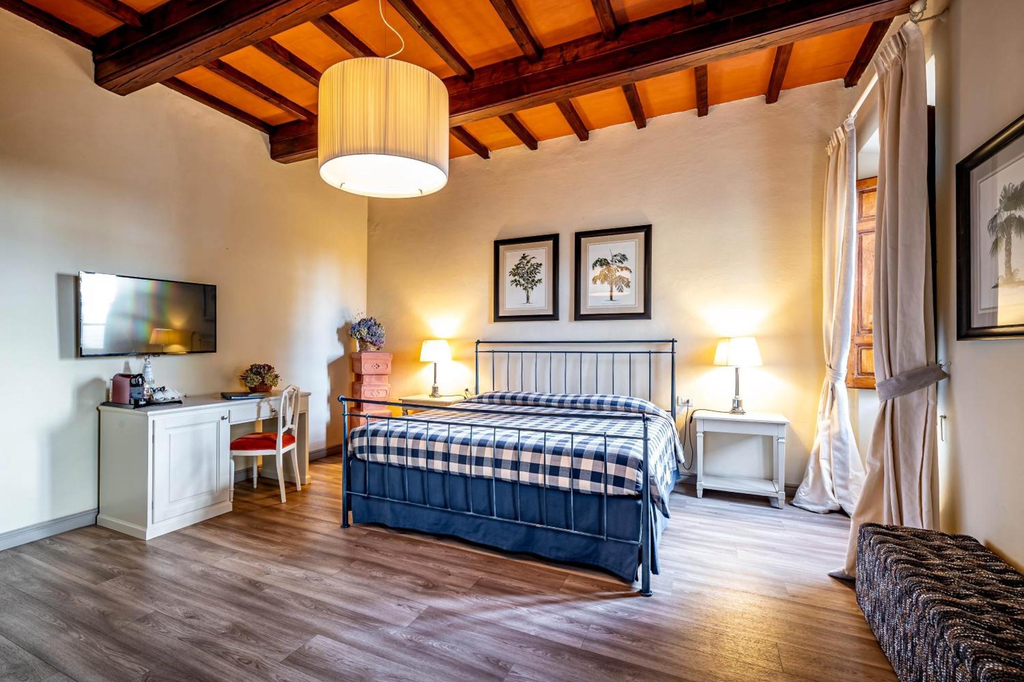 Villa S.Andrea Сан-Кашиано-ин-Валь-ди-Пеза Экстерьер фото